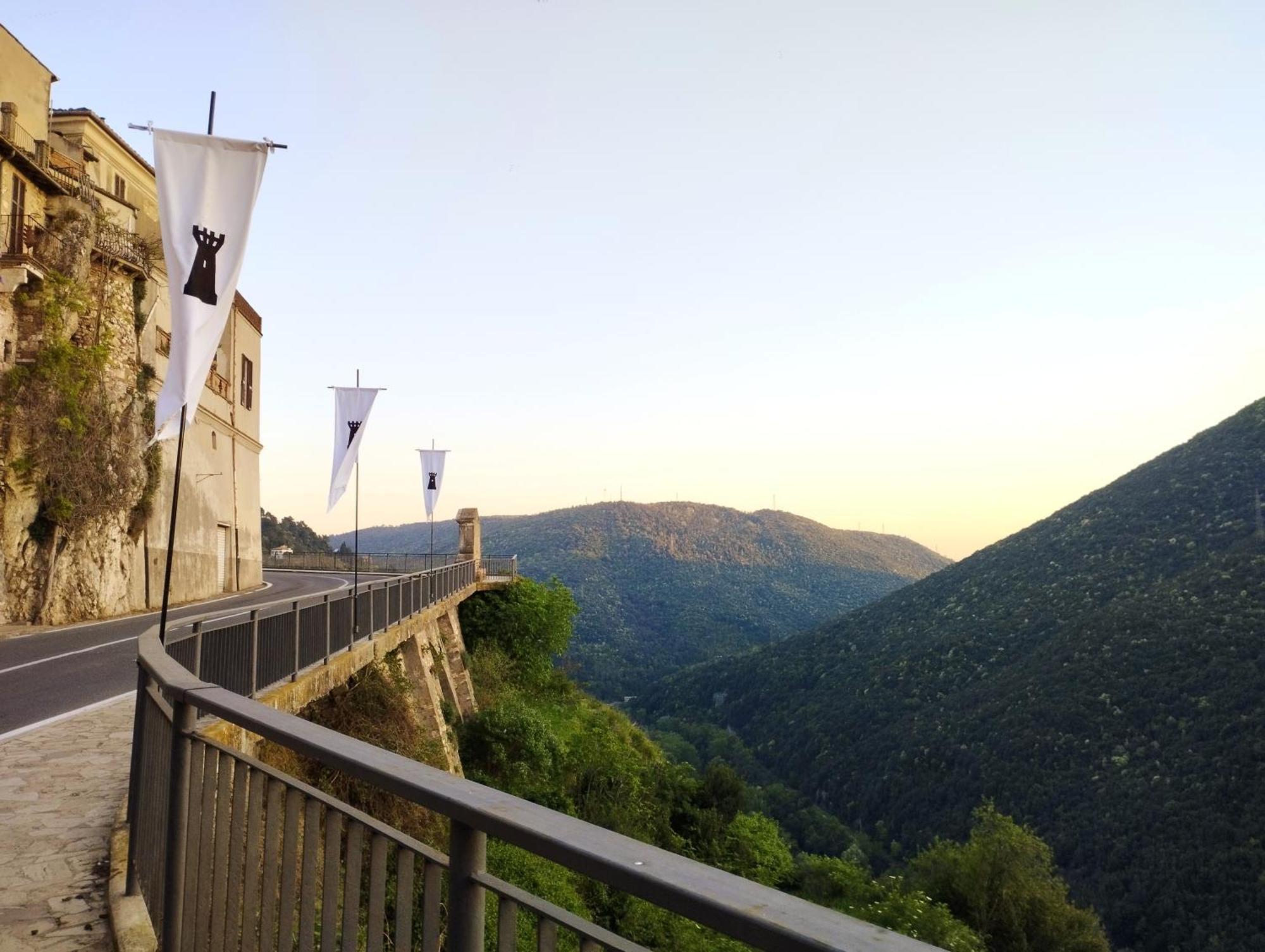 Maya : Casa Rustica Con Vista Panoramica Narni Exterior foto